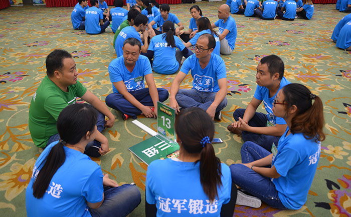 冠軍鍛造，百煉成鋼